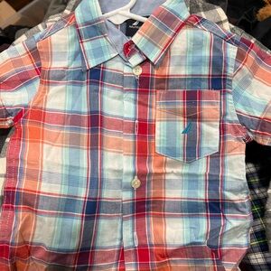 BUNDLE GAP OshKosh B'gosh  ETC SIZE 2T Multicolor Button-Down Shirt total (6)